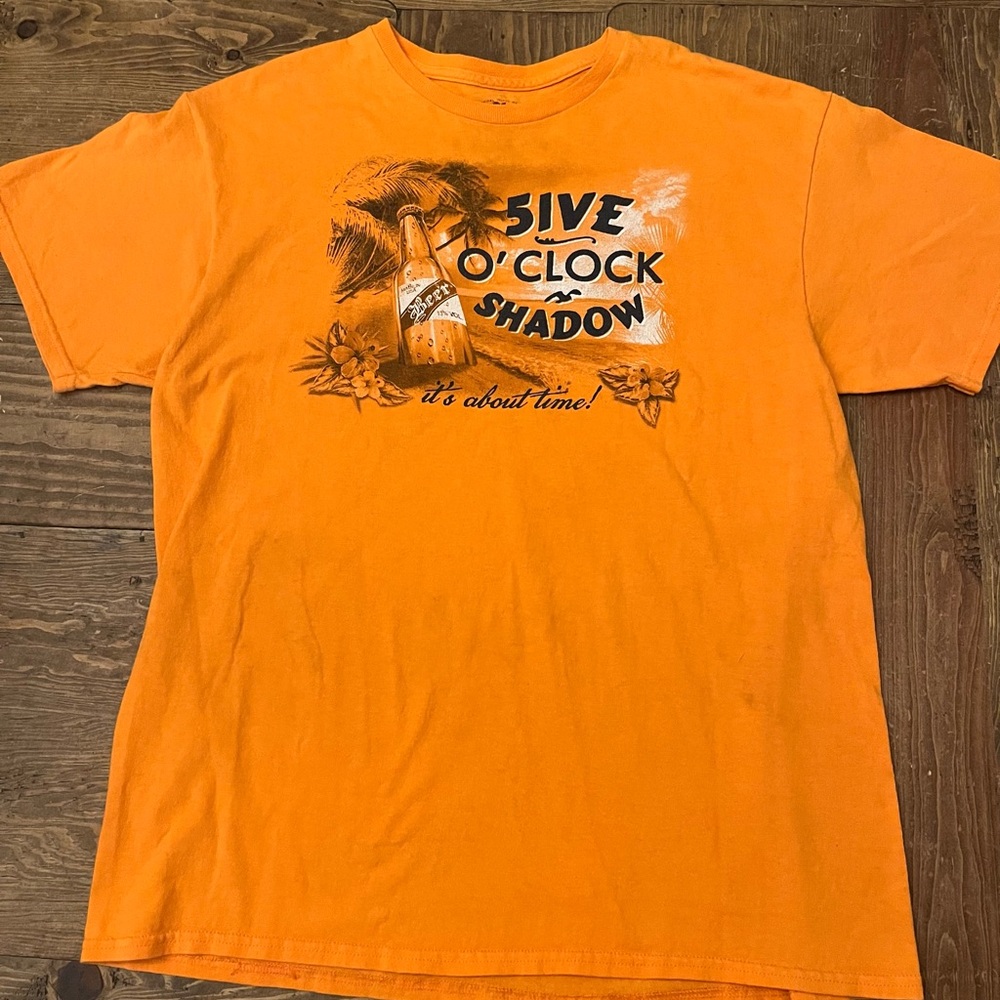 Orange Graphic Men's T-Shirt “5 O’clock Shadow”
Size L